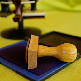 Autorización de salida para un tercero